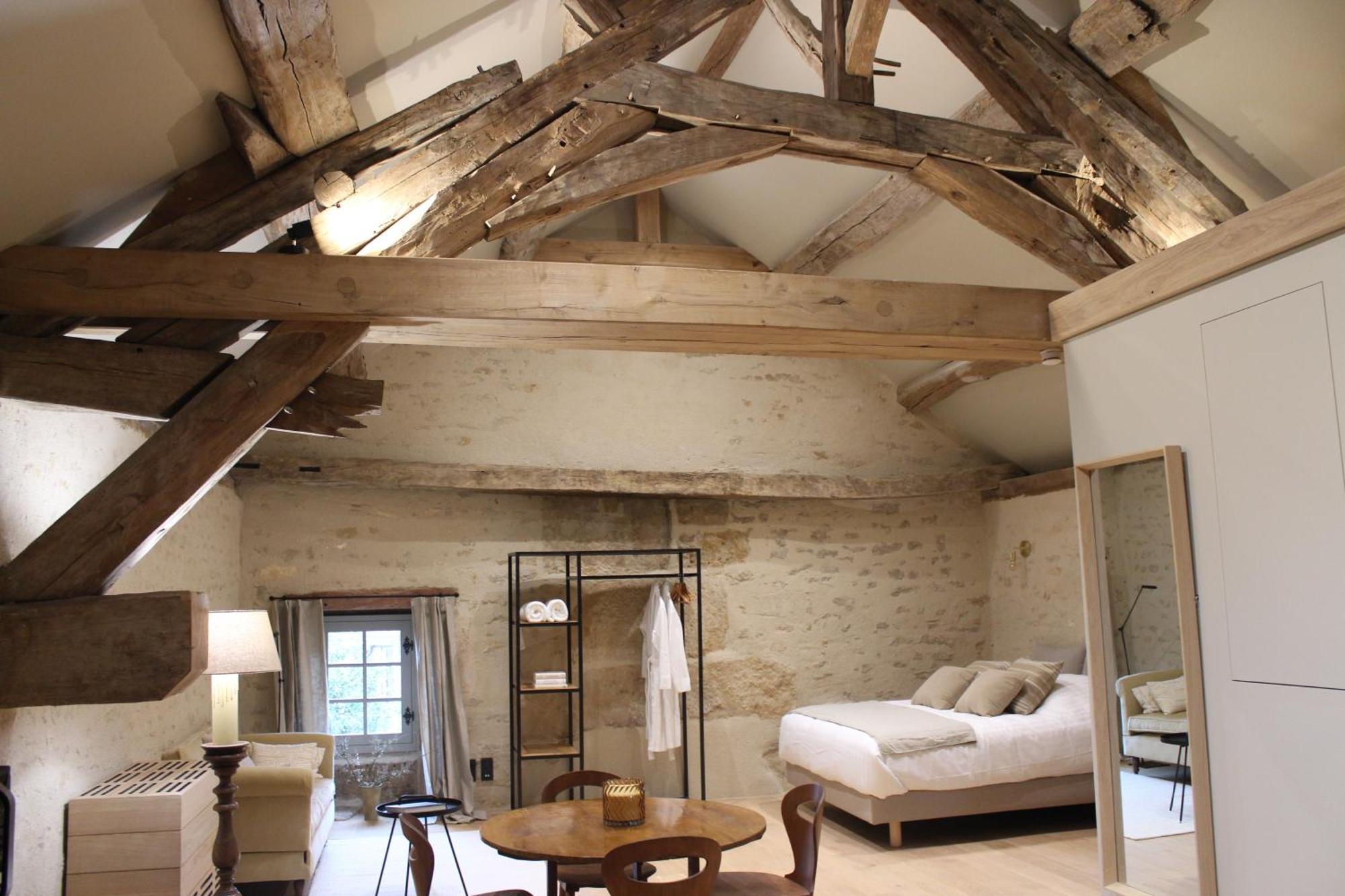 Chateauneuf Suites Exterior foto