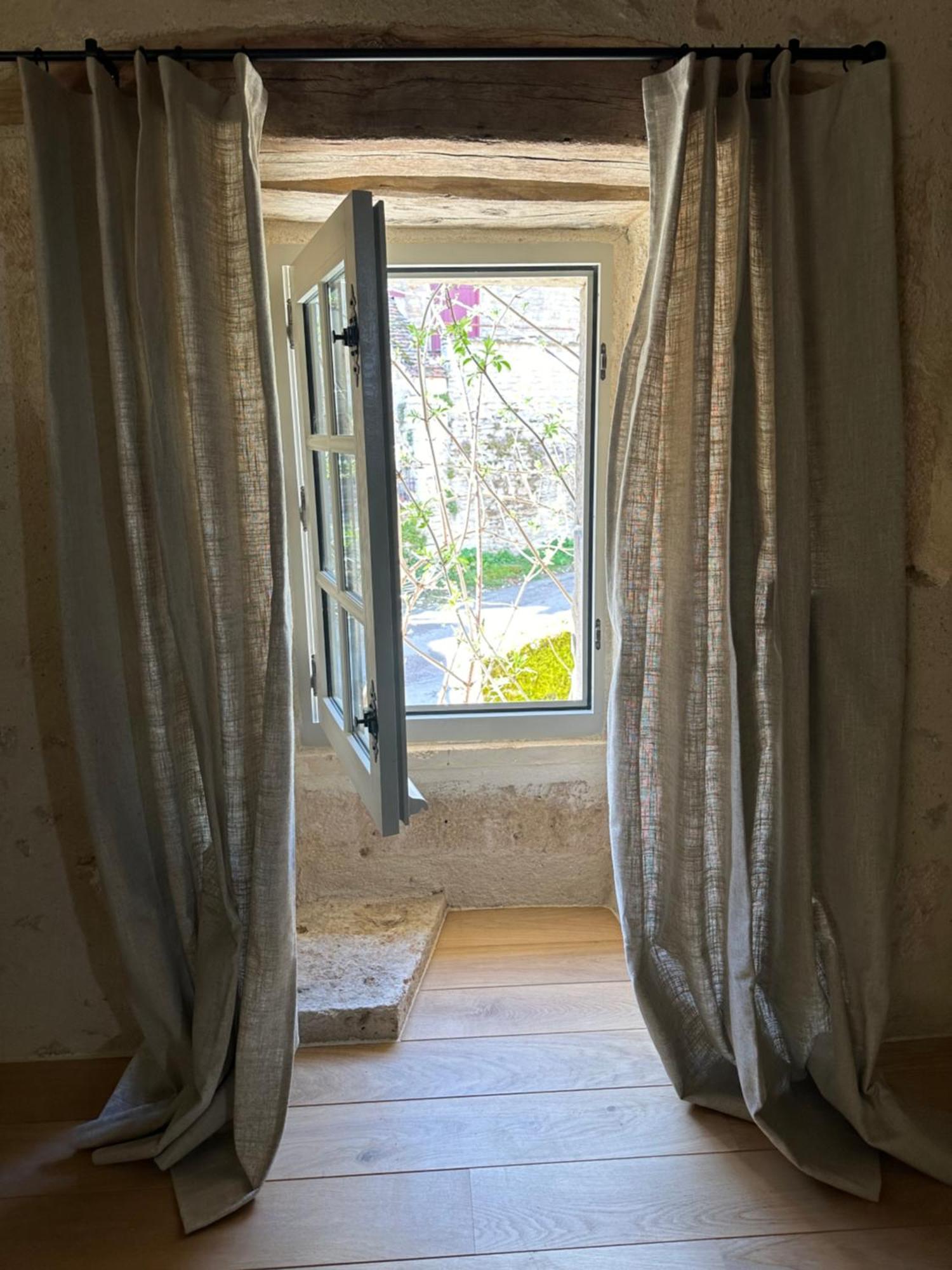 Chateauneuf Suites Exterior foto